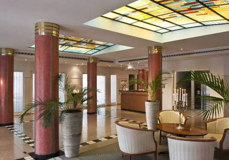 酒店 Tryp by Wyndham Stadtoldendorf