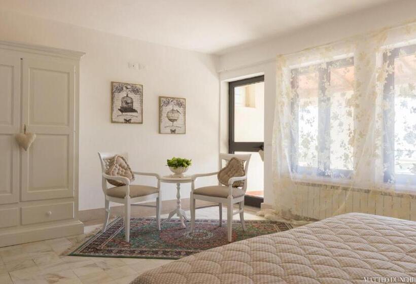 فندق Ristorante Pintadera