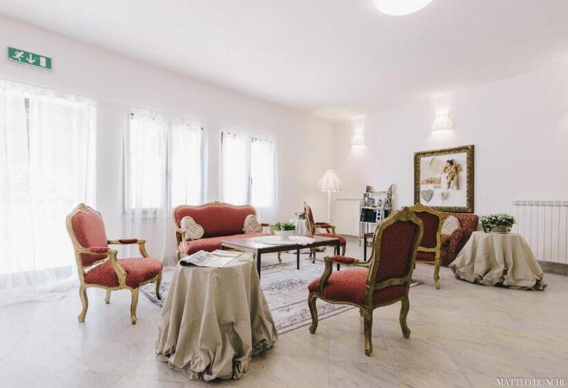 فندق Ristorante Pintadera