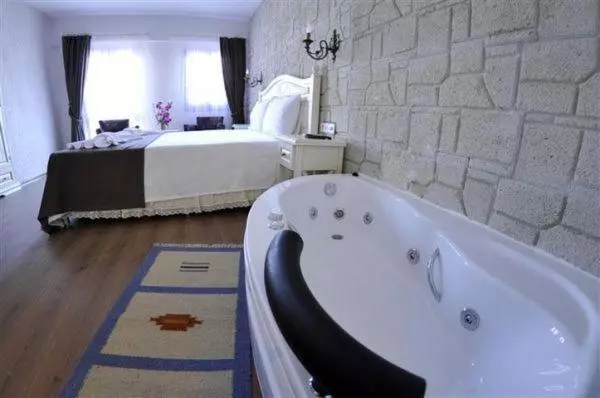 تختخواب و صبحانه Alba Otel