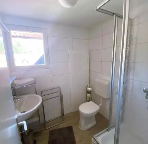 ベッドアンドブレックファースト Farmer Rabensteiner