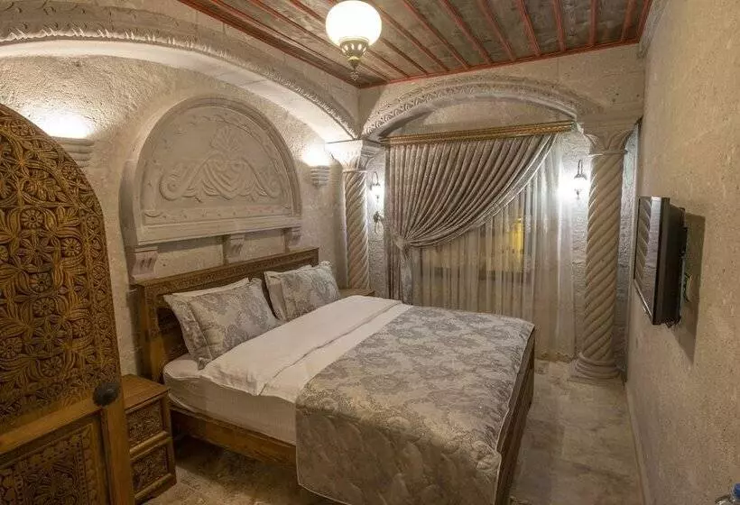 Aamiaismajoitus (B&B) Underground Cave Suites