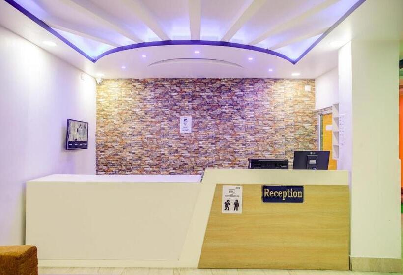 酒店 Capital O 80186 Kalimpong Inn