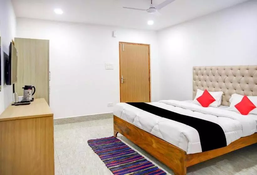 ホテル Capital O 80186 Kalimpong Inn