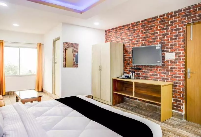 ホテル Capital O 80186 Kalimpong Inn