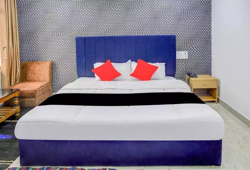 ホテル Capital O 80186 Kalimpong Inn