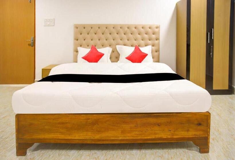 酒店 Capital O 80186 Kalimpong Inn