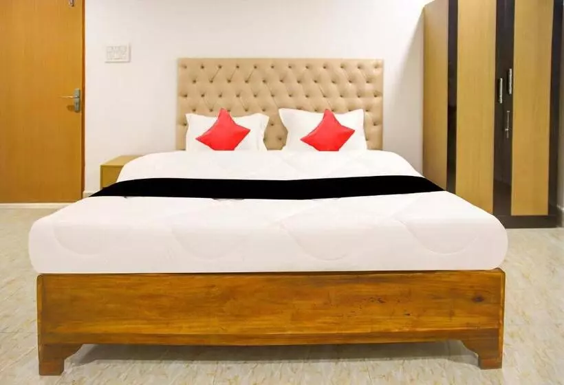 ホテル Capital O 80186 Kalimpong Inn
