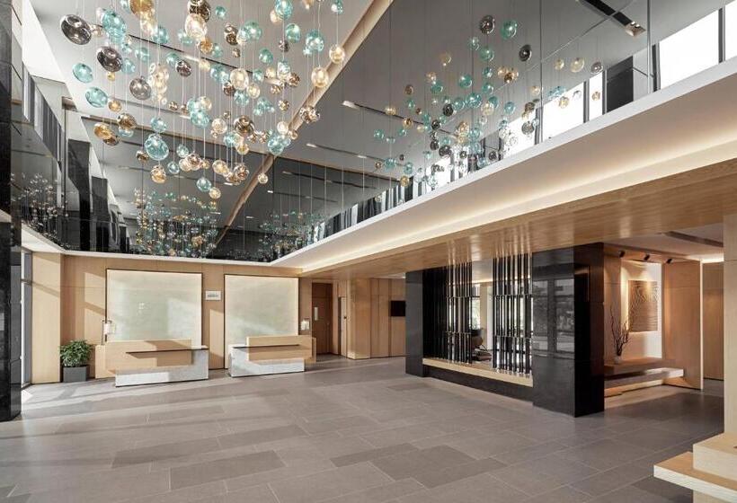 Hotel Fairfield By Marriott South Binh Duong