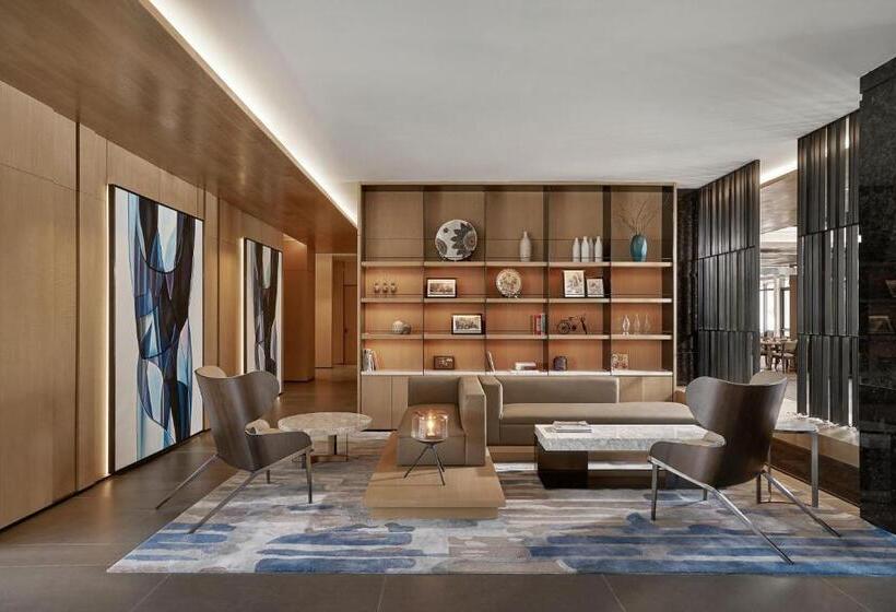 Hotel Fairfield By Marriott South Binh Duong