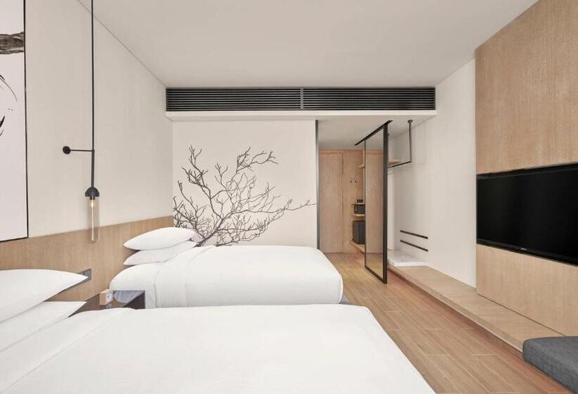 Hotel Fairfield By Marriott South Binh Duong