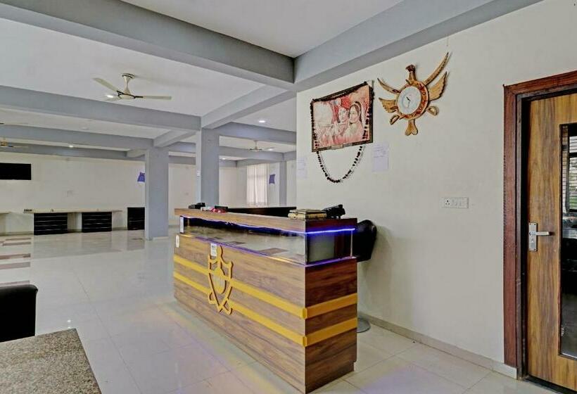 Отель Oyo 80981 The Gopal Bhagwati  & Restaurant