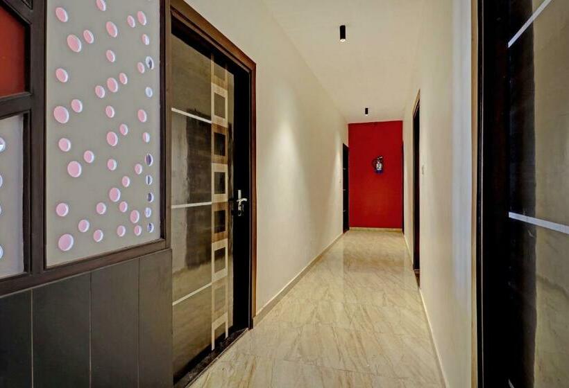 Отель Oyo 80981 The Gopal Bhagwati  & Restaurant