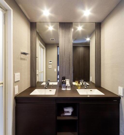 Hotel Suite Hiroshima Hakushima