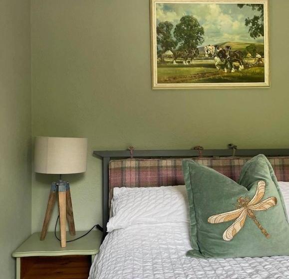 ホテル The Dornie