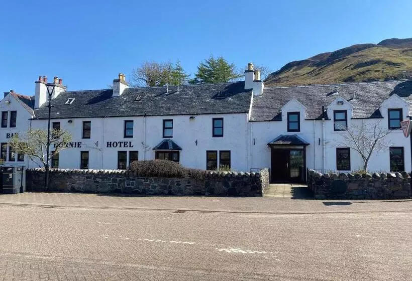 Hotelli The Dornie