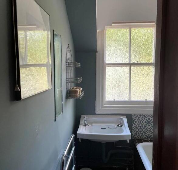 ホテル The Dornie