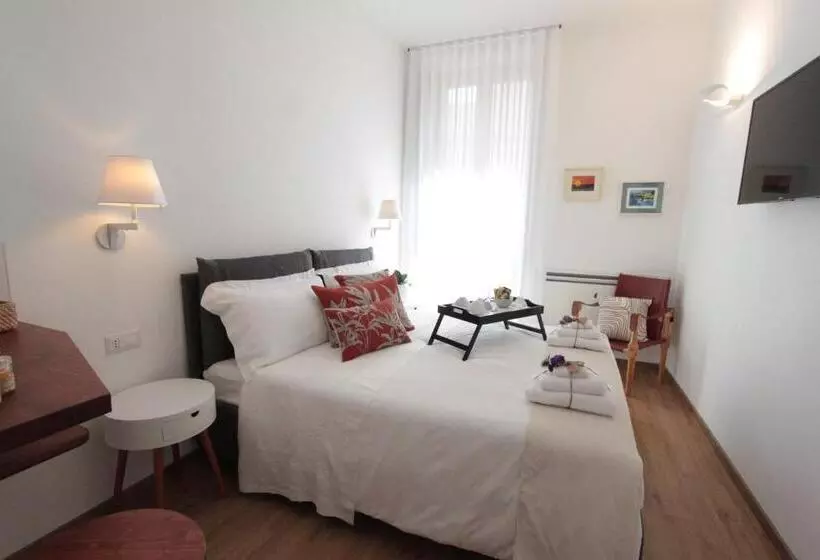 Palazzo Pinto B&b   Brindisi