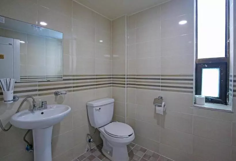 پانسیون Dashim Guest House