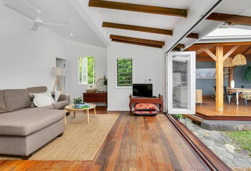 Bed and Breakfast Lazenby Lodge