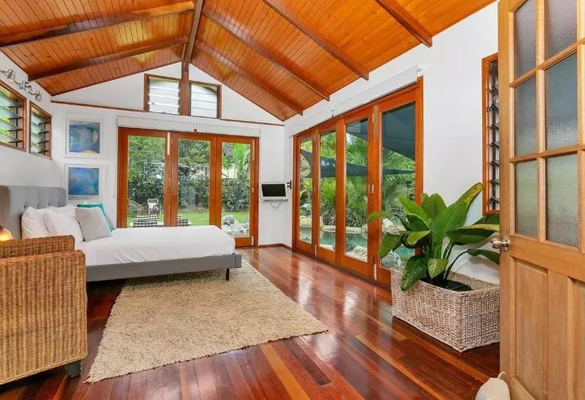 Aamiaismajoitus (B&B) Lazenby Lodge