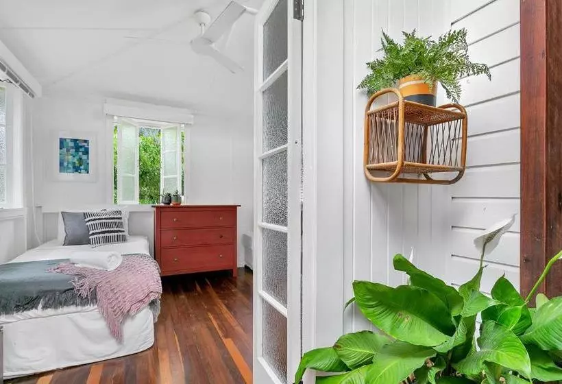 Aamiaismajoitus (B&B) Lazenby Lodge