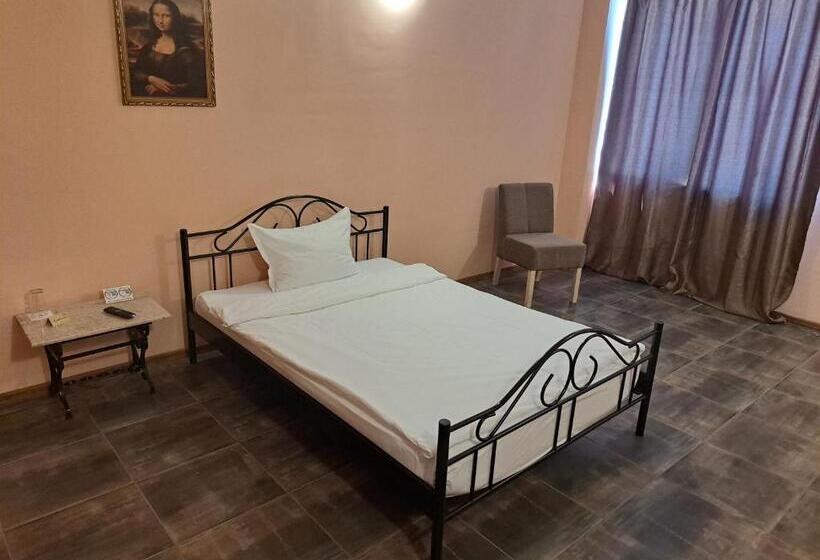 Hotelli хотел антик