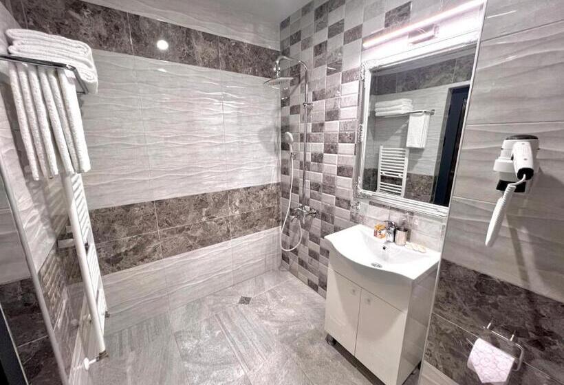 Hotelli хотел антик