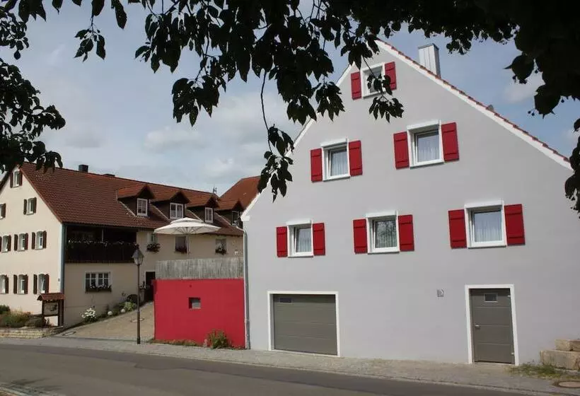 Hotelli Ferienhof Hofer