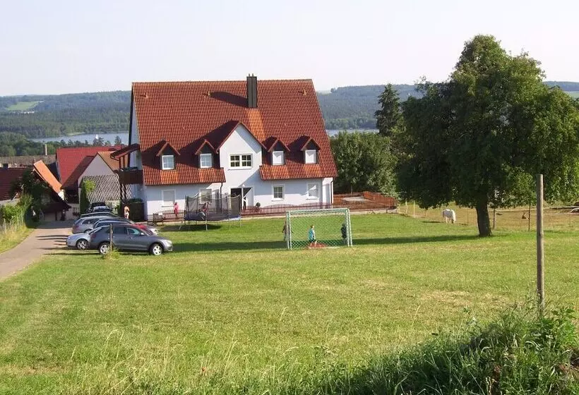 Hotelli Ferienhof Hofer