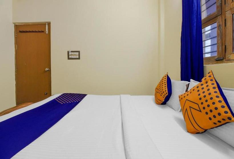 Отель Spot On 77346 H K Residency