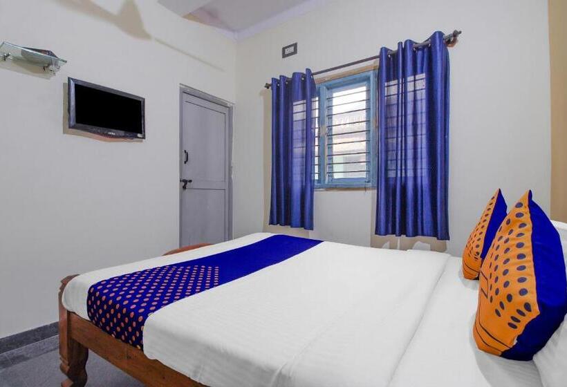 Отель Spot On 77346 H K Residency