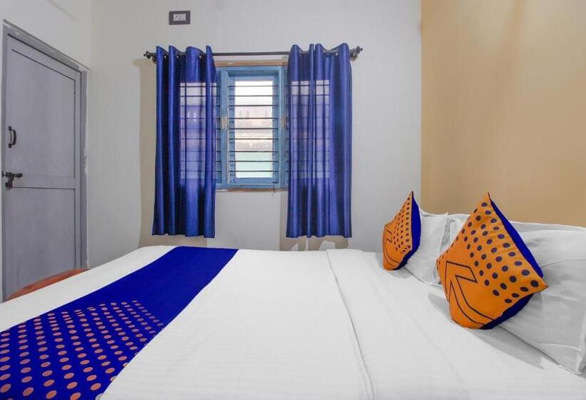 Отель Spot On 77346 H K Residency