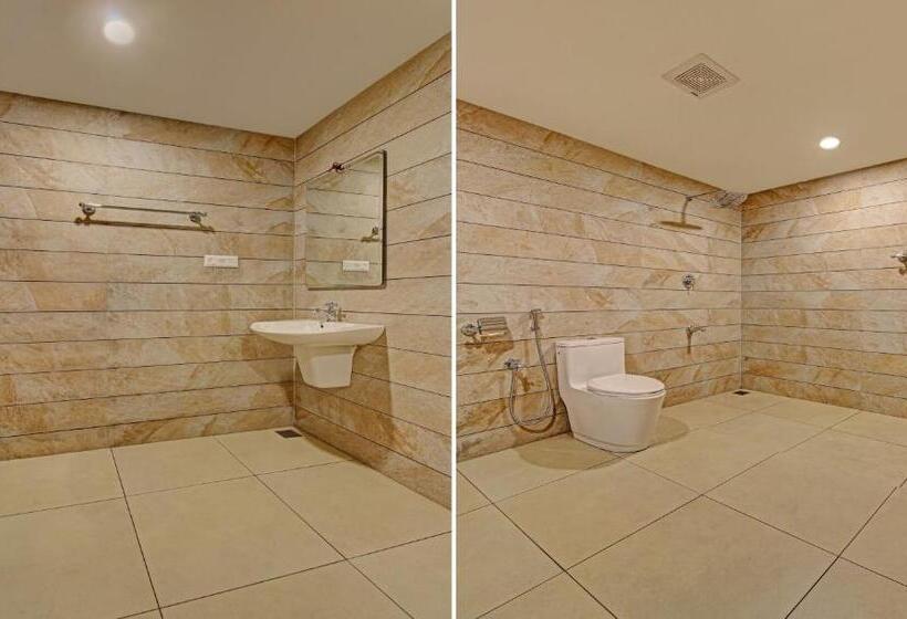 호텔 Treebo Premium Travancore Palace Cherthala