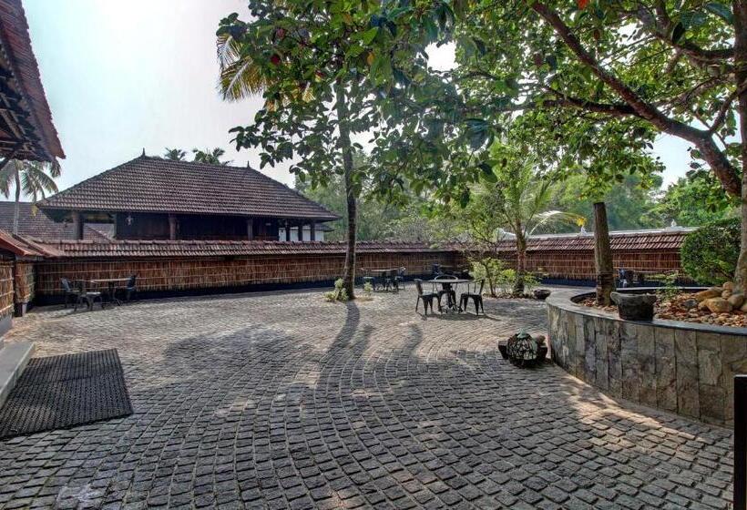 호텔 Treebo Premium Travancore Palace Cherthala