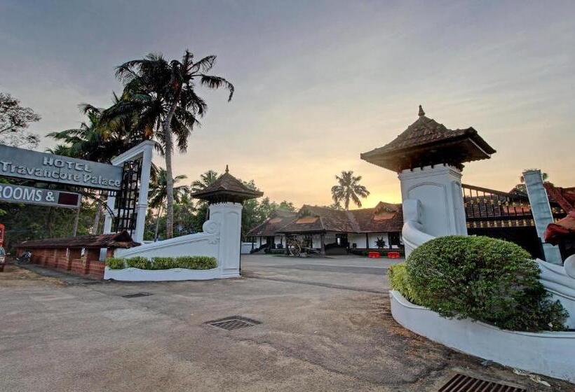 호텔 Treebo Premium Travancore Palace Cherthala