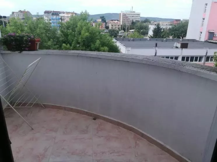 Majatalo къща за гости ели