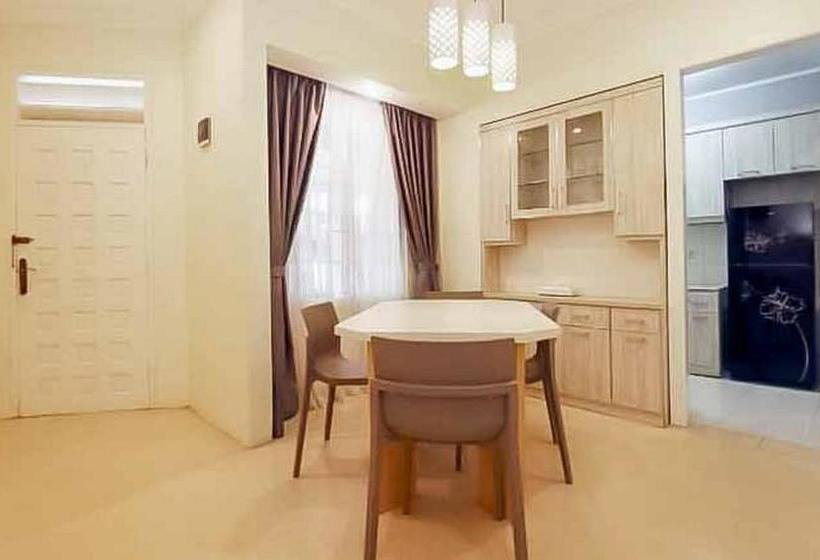 بنسيون Elani Residence Bintaro Syariah Redpartner