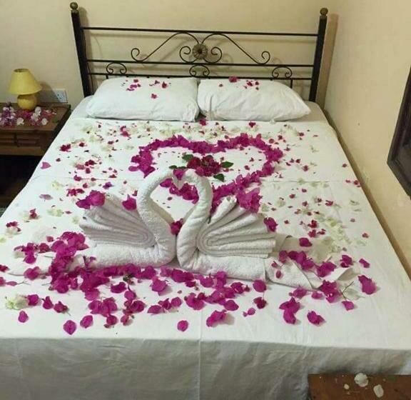 פנסיון Karpaz Farm Guest House