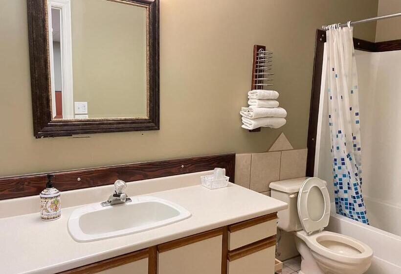 膳宿费 Merritt Lodge