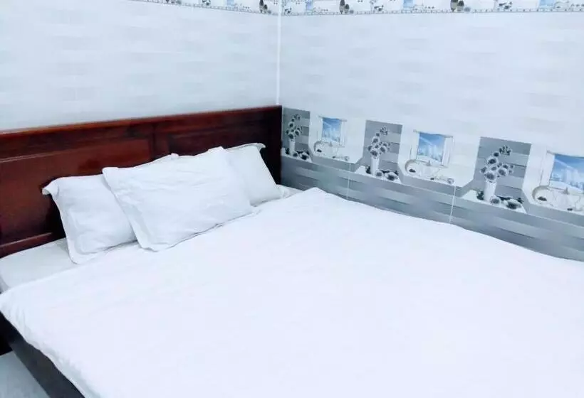 پانسیون Nhà Nghỉ Đế Vương