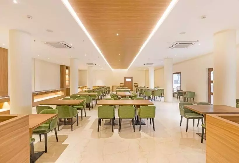 リゾートホテル Club Mahindra Arookutty, Alleppey