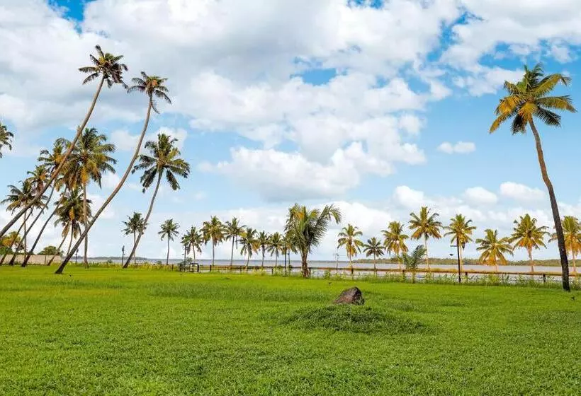 リゾートホテル Club Mahindra Arookutty, Alleppey