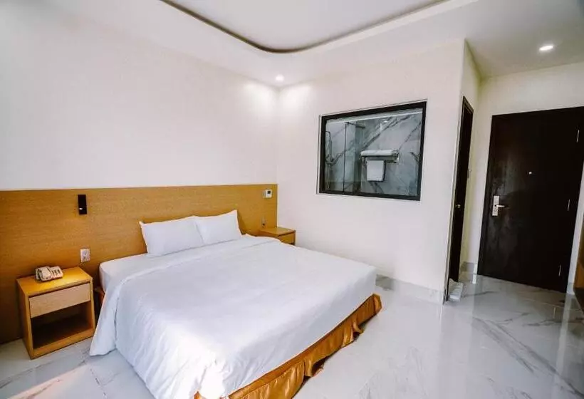 Sunrise Hotel Hà Tiên