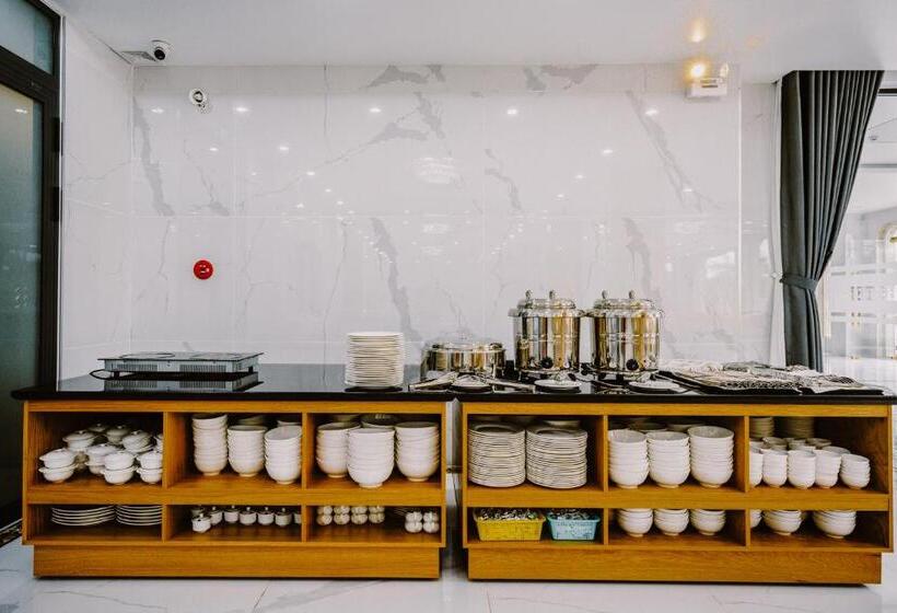 Sunrise Hotel Hà Tiên