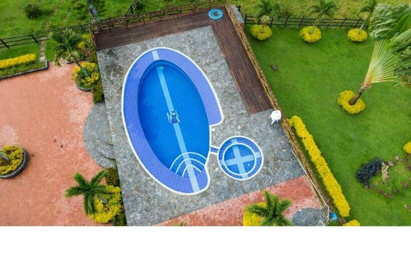 בית מלון כפרי Alttum El Carmelo