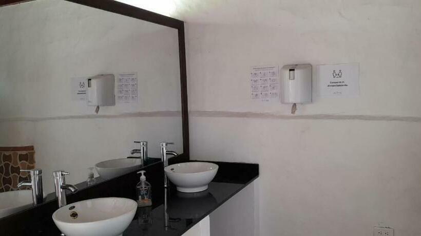 בית מלון כפרי Alttum El Carmelo