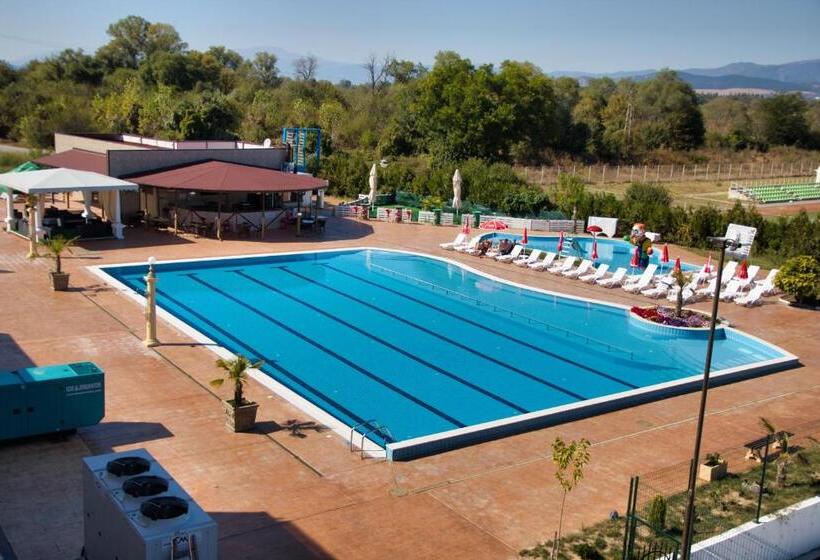 בית מלון כפרי Balneo And Spa Complex Mineral Yagoda