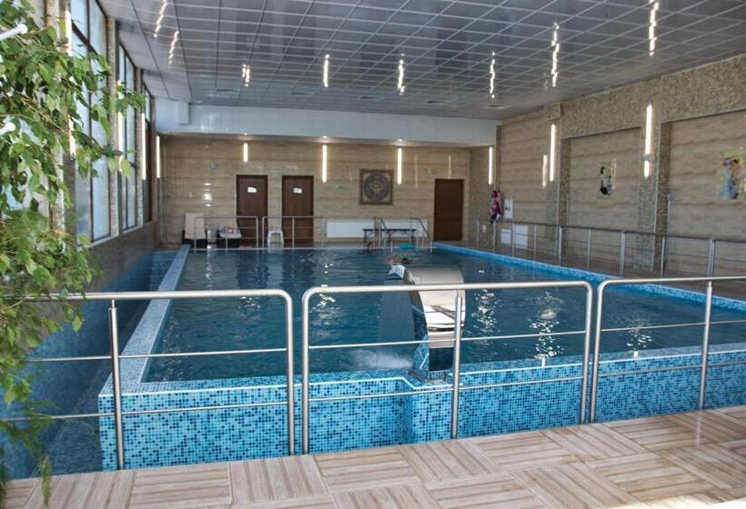 בית מלון כפרי Balneo And Spa Complex Mineral Yagoda