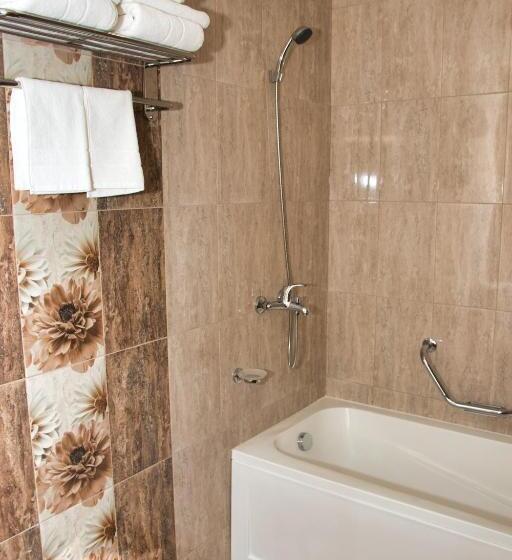 בית מלון כפרי Balneo And Spa Complex Mineral Yagoda